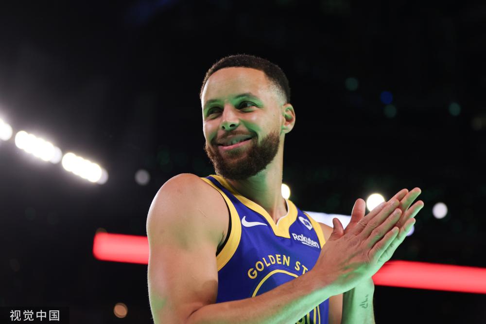 相比之下 相比之下