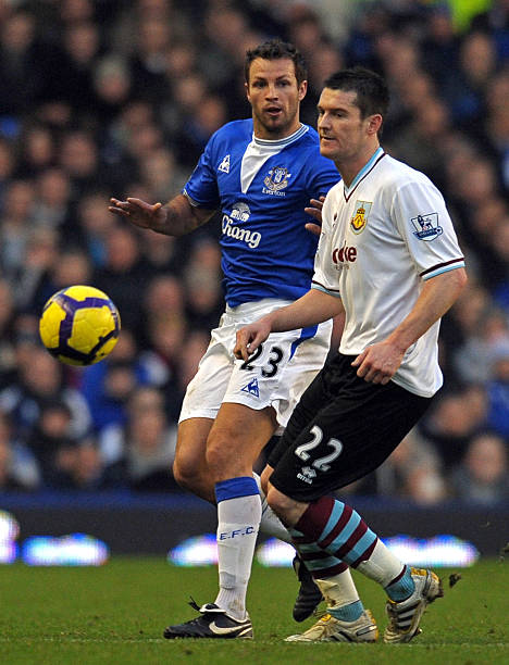 尤其是在本 尤其是在本